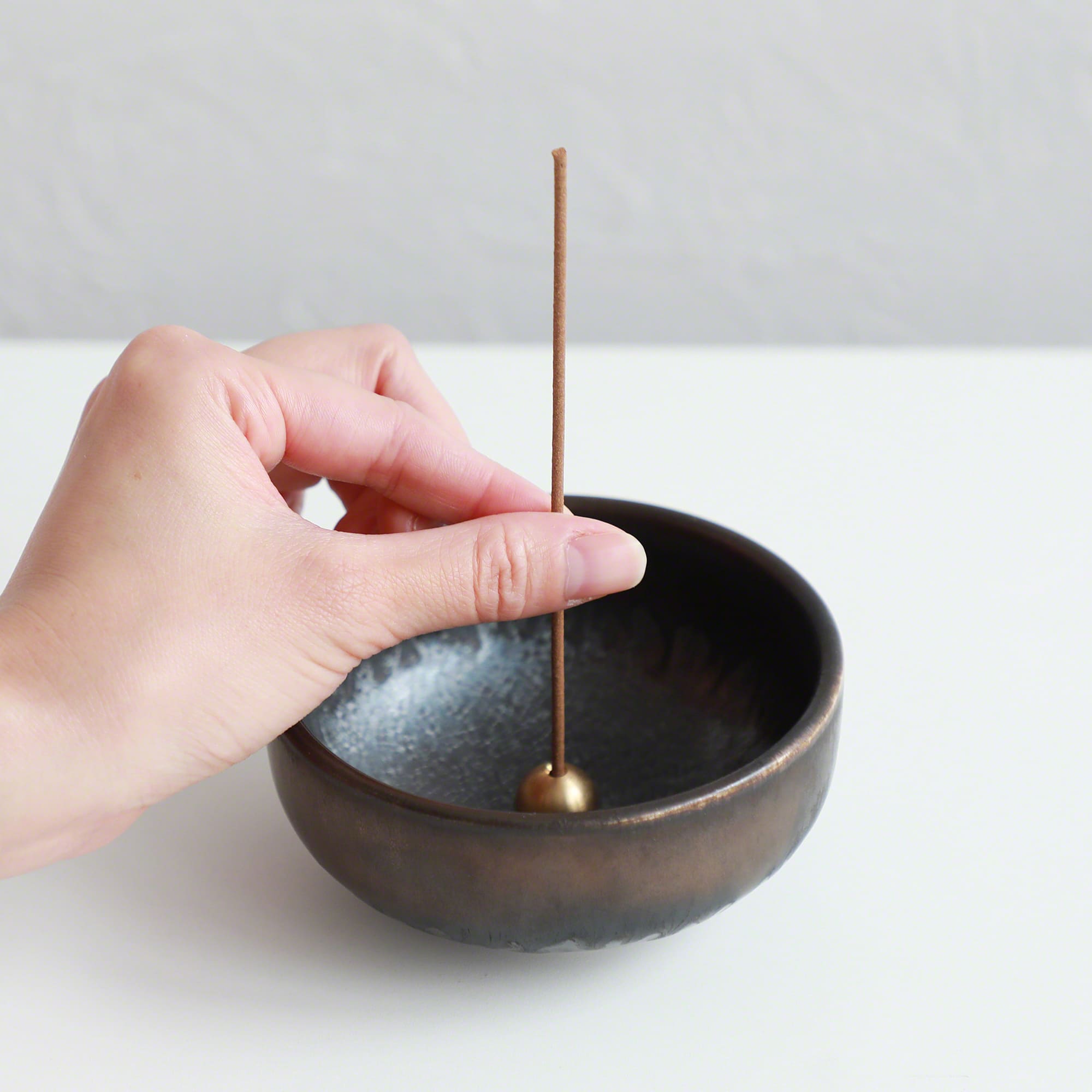 Asayu Japan Frankincense Traditional Incense Sticks 40g