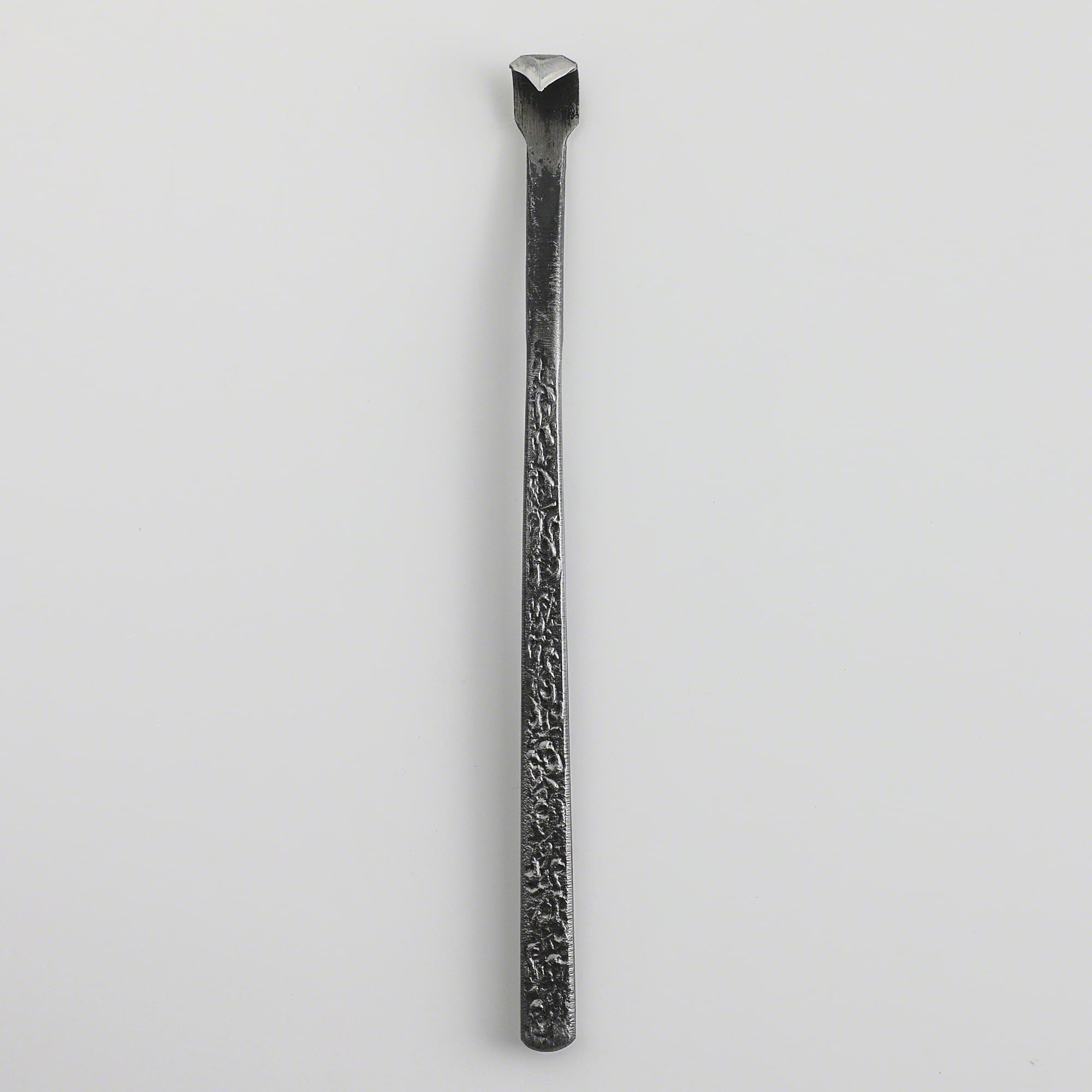 Wazakura Triangular Blade Bonsai Chisel 7.24" (184 mm)