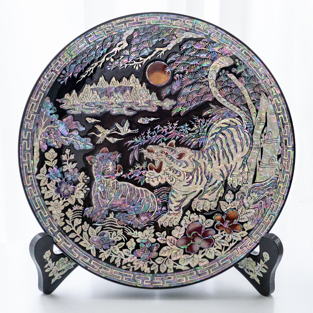 Insadong Craft Korean Mother-of-Pearl Lacquerware - Handmade Seoul Design No.4 - view 4