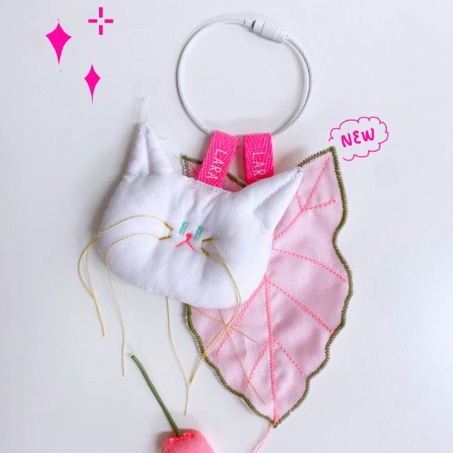 Inside Object Keyring — 핑크 싱고니움 키링