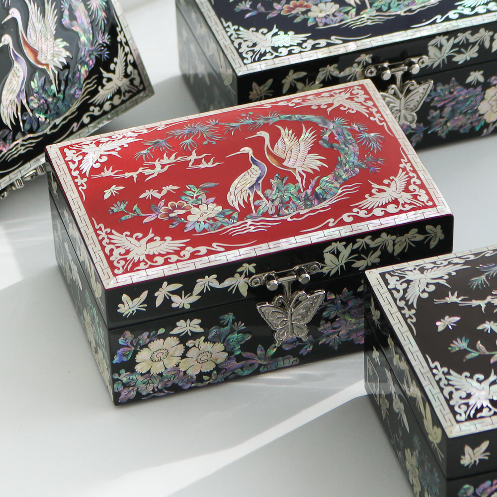 Najeon Mother-of-Pearl Jewelry Box - Crane & Pine 14cm