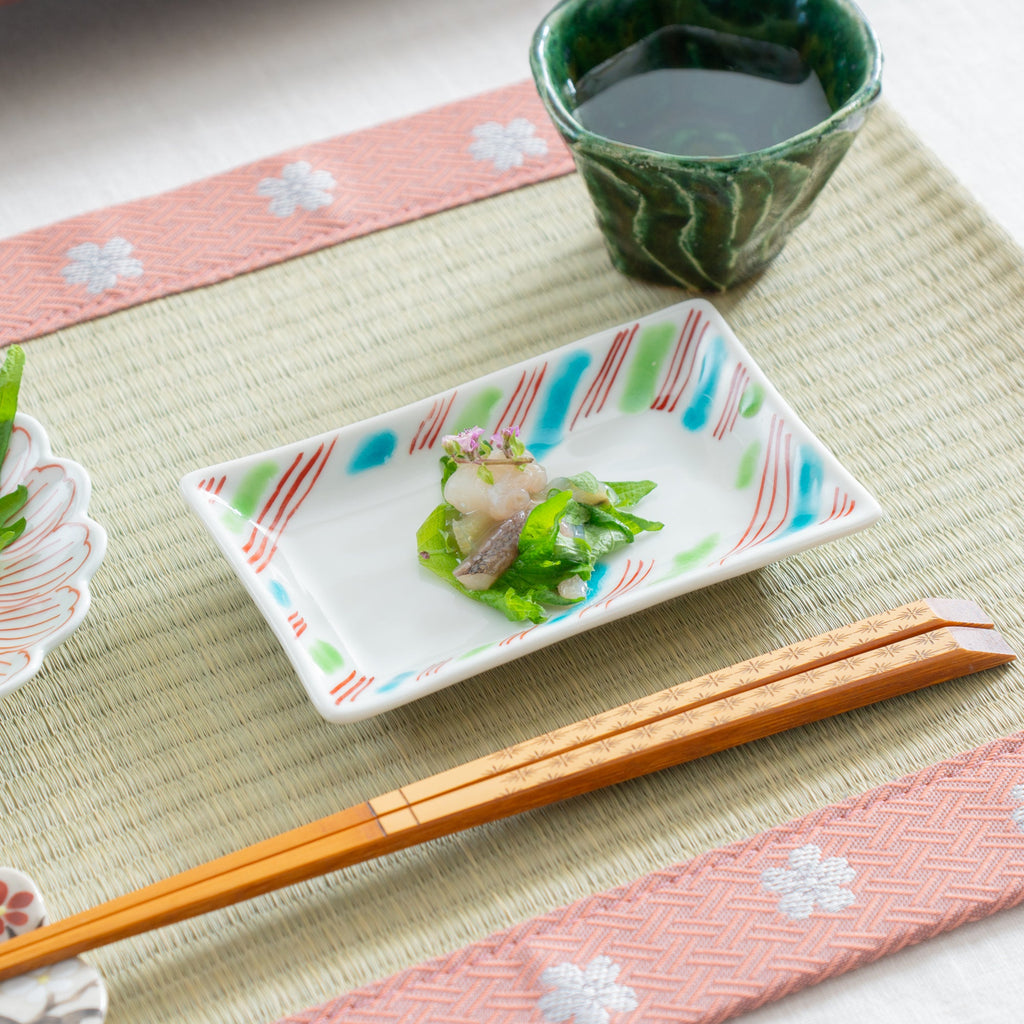 Musubi Kiln Auspicious Pattern Rectangle Sauce Plate