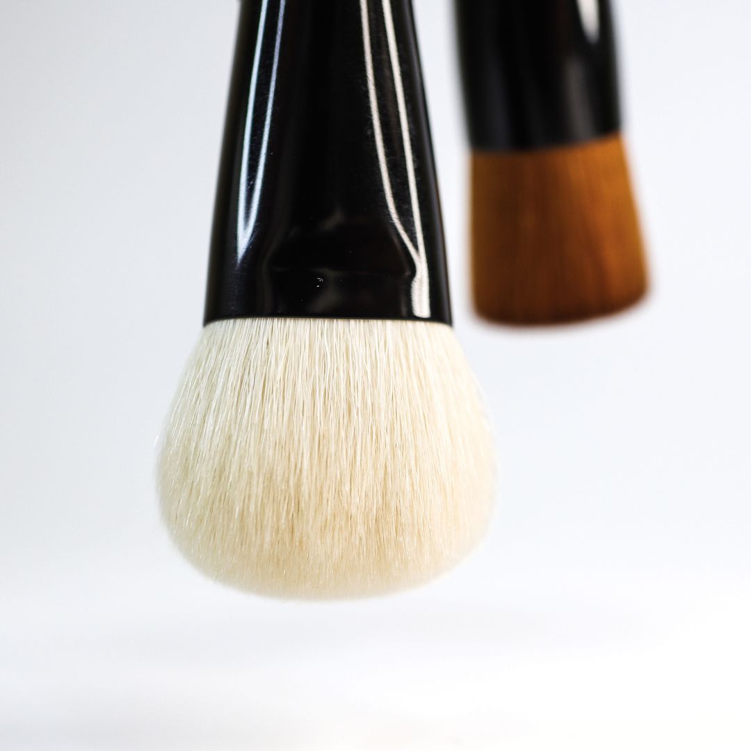 Koyudo Korean Makeup Brush - Handmade Seoul Design No.1 - view 3