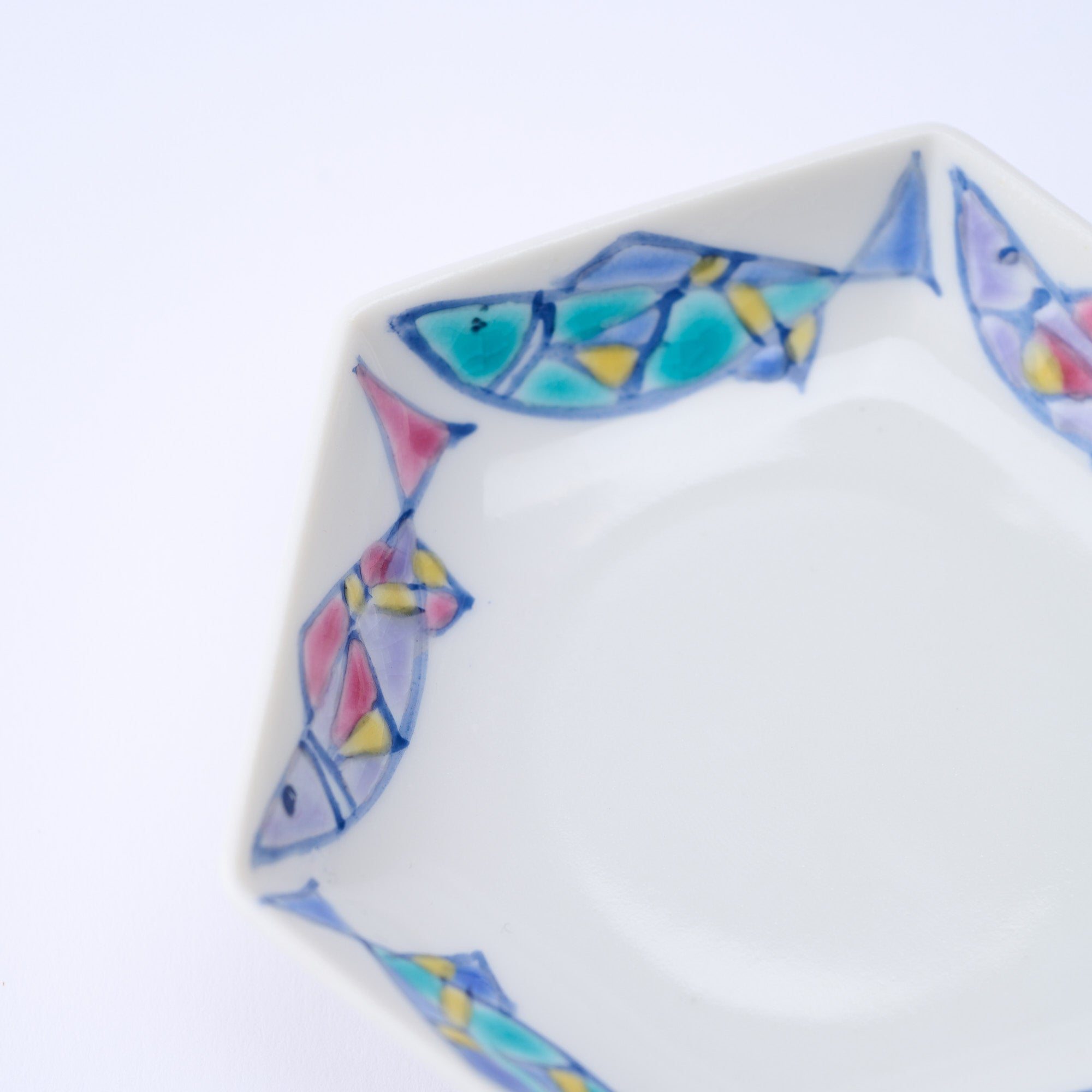 Musubi Kiln Colorful Hexagonal Sauce Plate