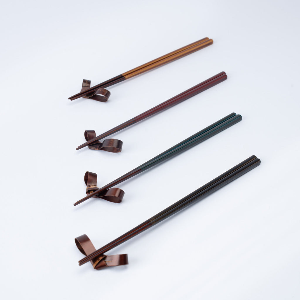 Musubi Kiln Gentle Glow Bamboo Chopsticks with Chopstick Rest