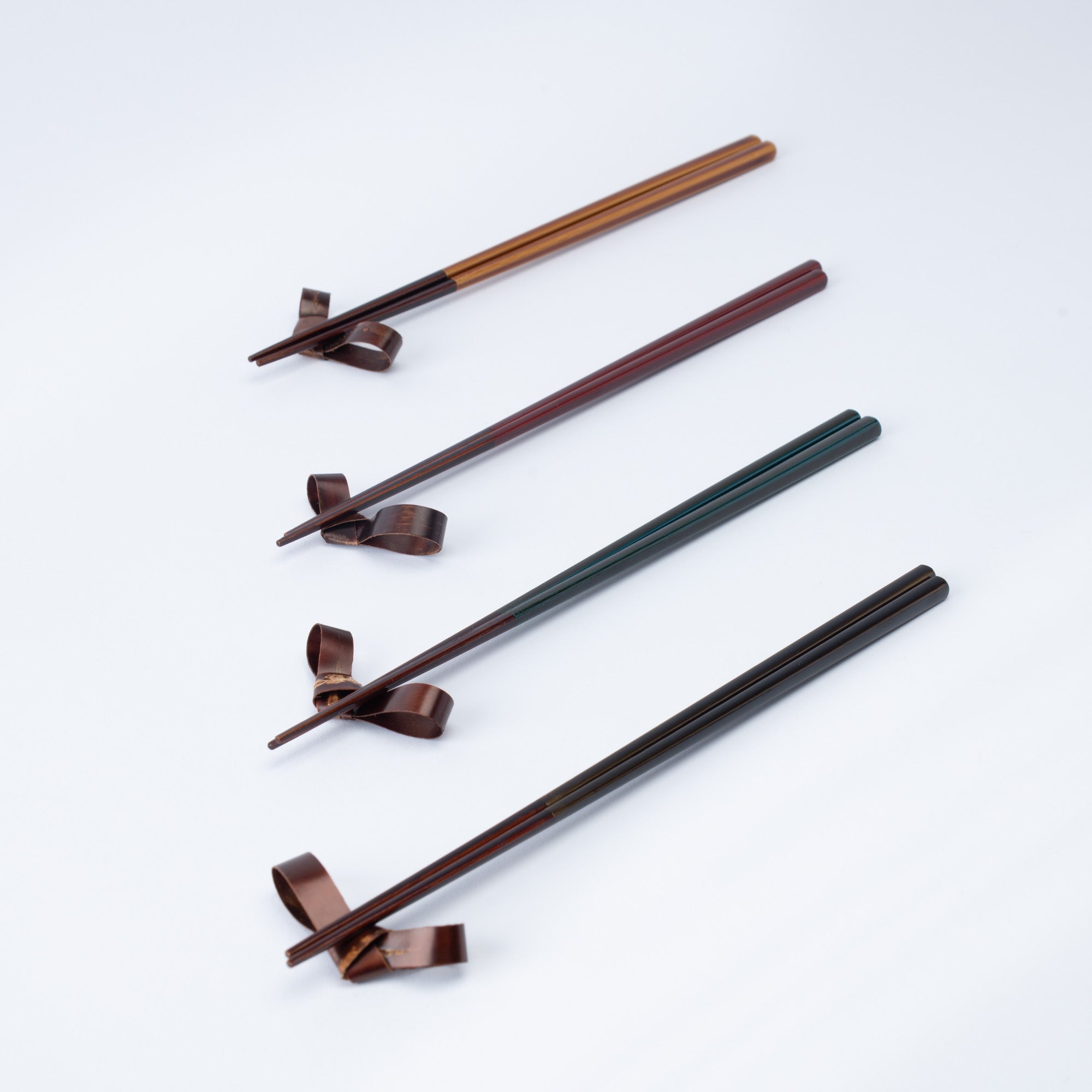 Musubi Kiln Gentle Glow Bamboo Chopsticks with Chopstick Rest