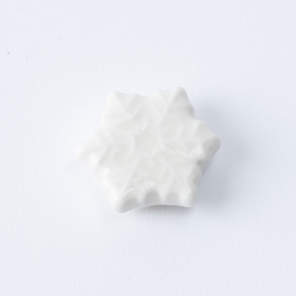 Musubi Kiln Hexagonal Snowflake Chopstick Rest