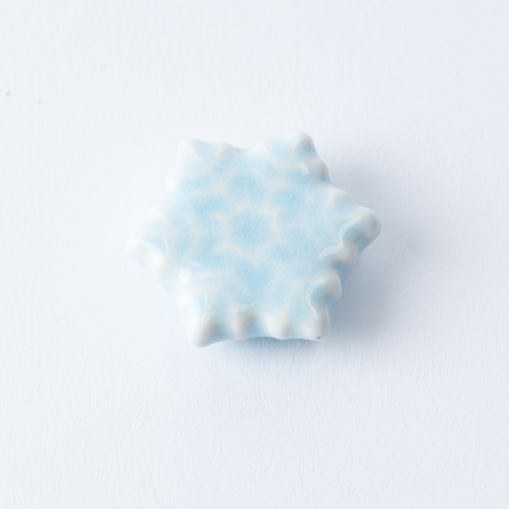 Musubi Kiln Hexagonal Snowflake Chopstick Rest