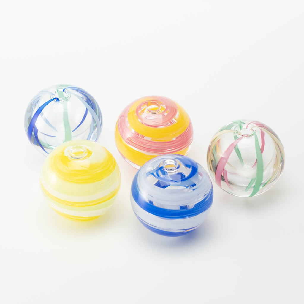 Musubi Kiln Colorful Globe Flower Vase