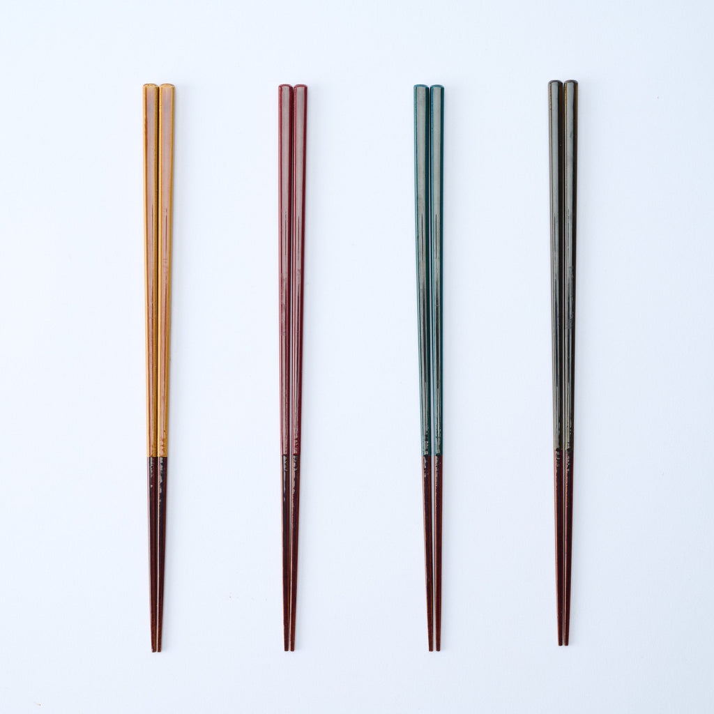 Musubi Kiln Gentle Glow Bamboo Chopsticks with Chopstick Rest