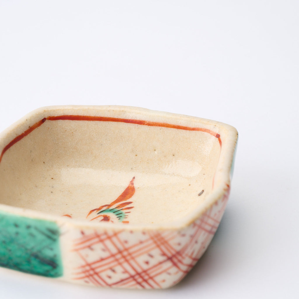 Musubi Kiln Akae Diamond Pattern Sauce Plate