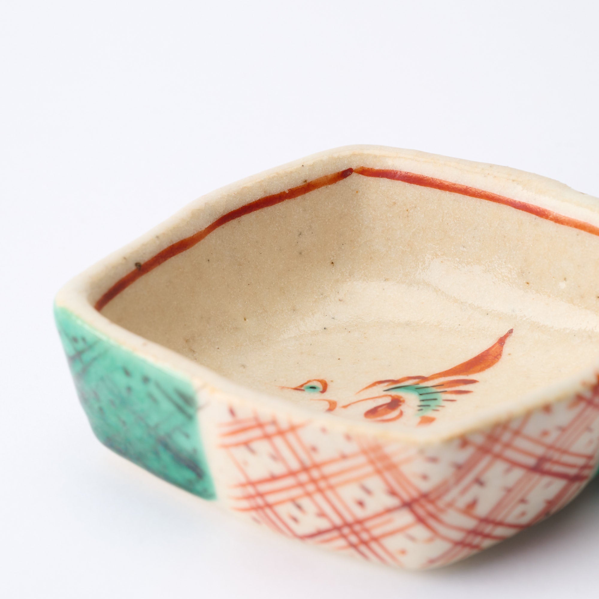 Musubi Kiln Akae Diamond Pattern Sauce Plate