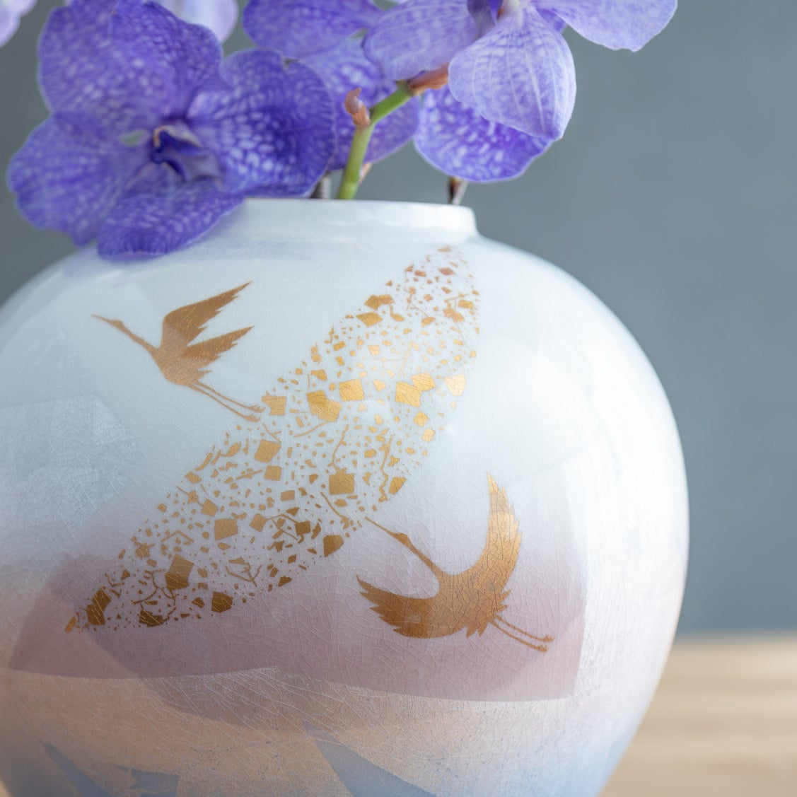 Musubi Kiln Ginsai Crane Round Japanese Flower Vase 8.1 IN