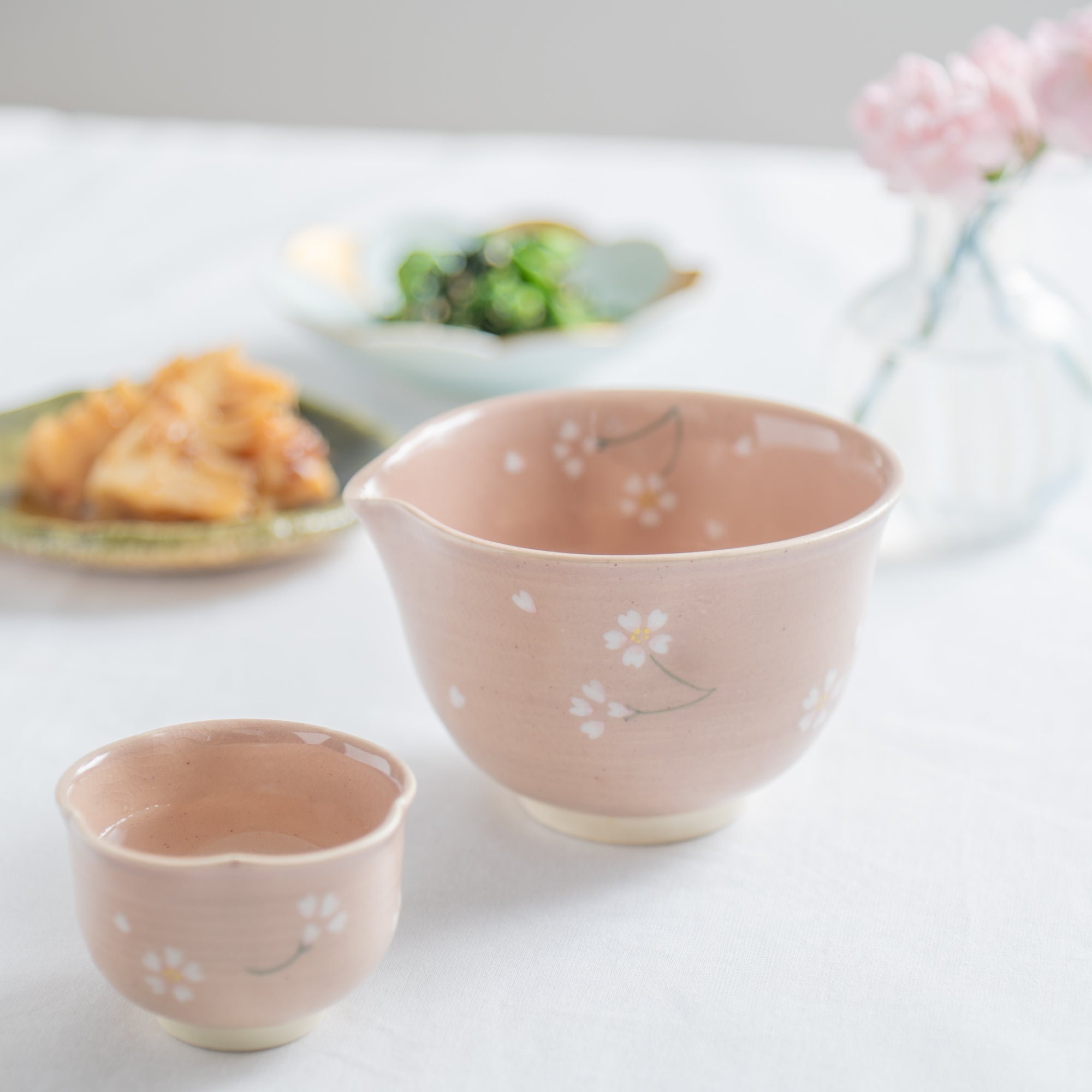 Musubi Kiln Floating Sakura Matcha Bowl