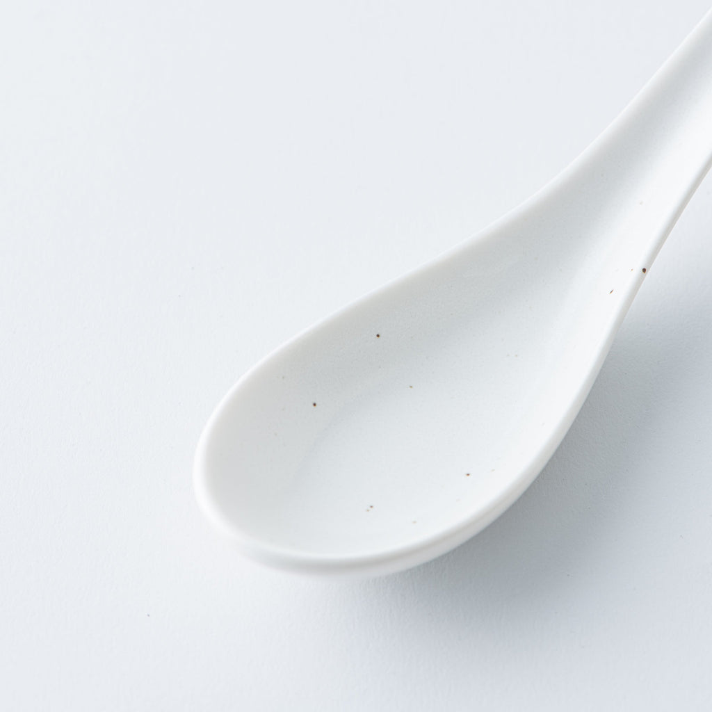 Musubi Kiln Flowing Curve Ramen Spoon