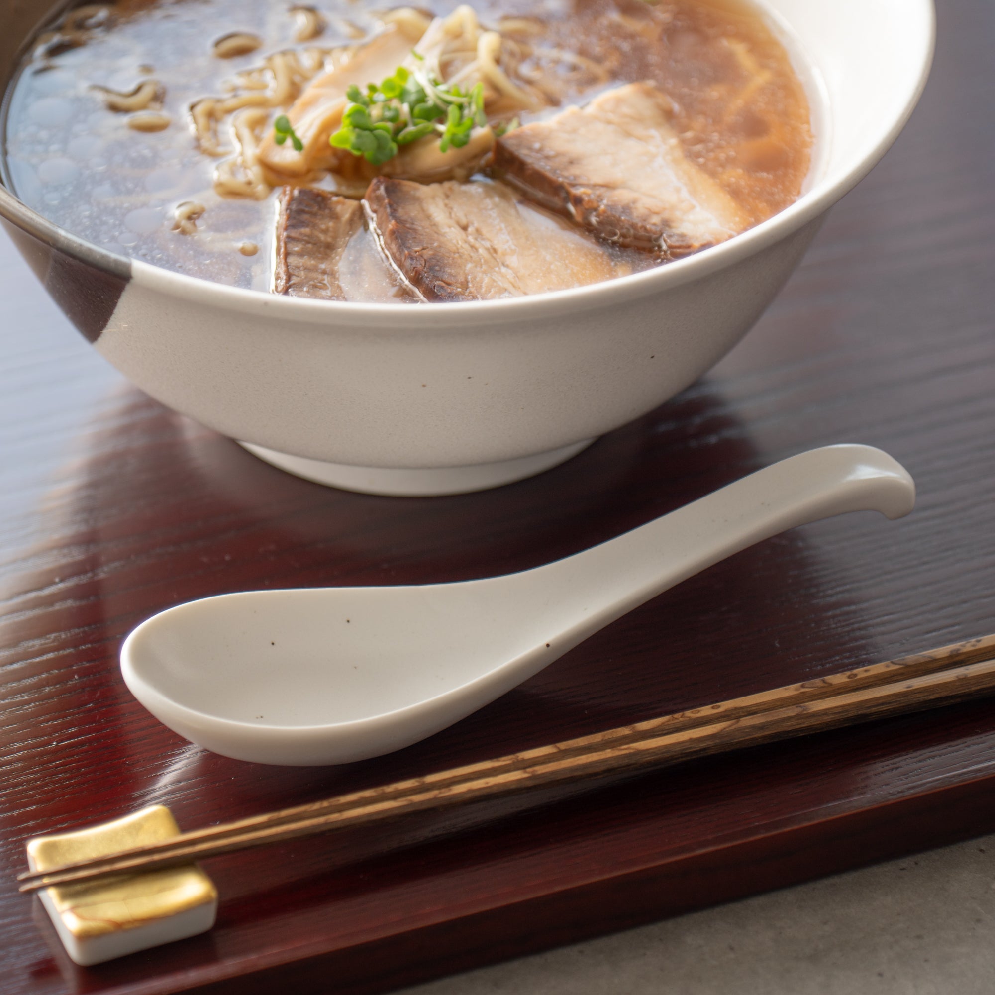 Musubi Kiln Flowing Curve Ramen Spoon
