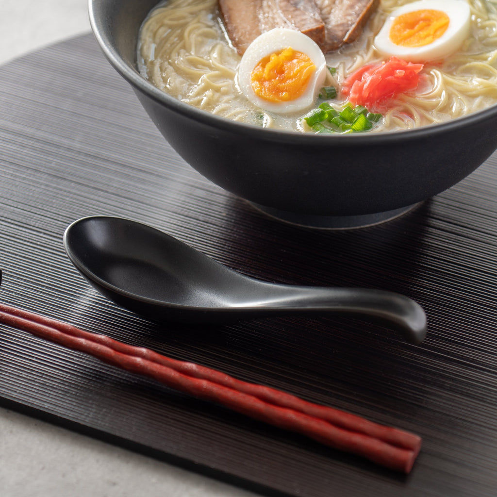 Musubi Kiln Flowing Curve Ramen Spoon