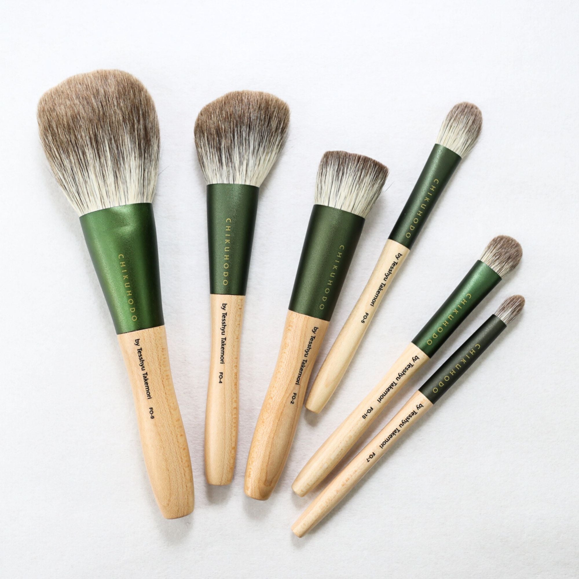 Chikuhodo FO-10 Eyeshadow, FO Series - view 6