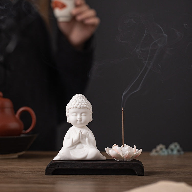 KOHGANE Korean Ceramic Lotus Holder - Tea Ritual Object - view 3