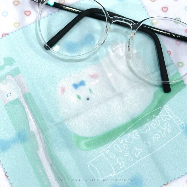 Inside Object Living — 강아지 칫솔