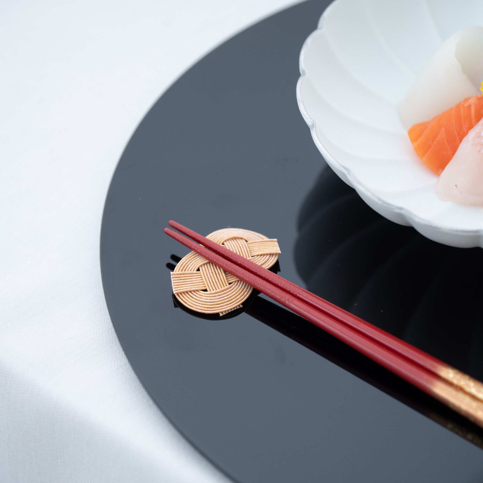 Musubi Kiln Awaji Knot Kaga Mizuhiki Chopstick Rest