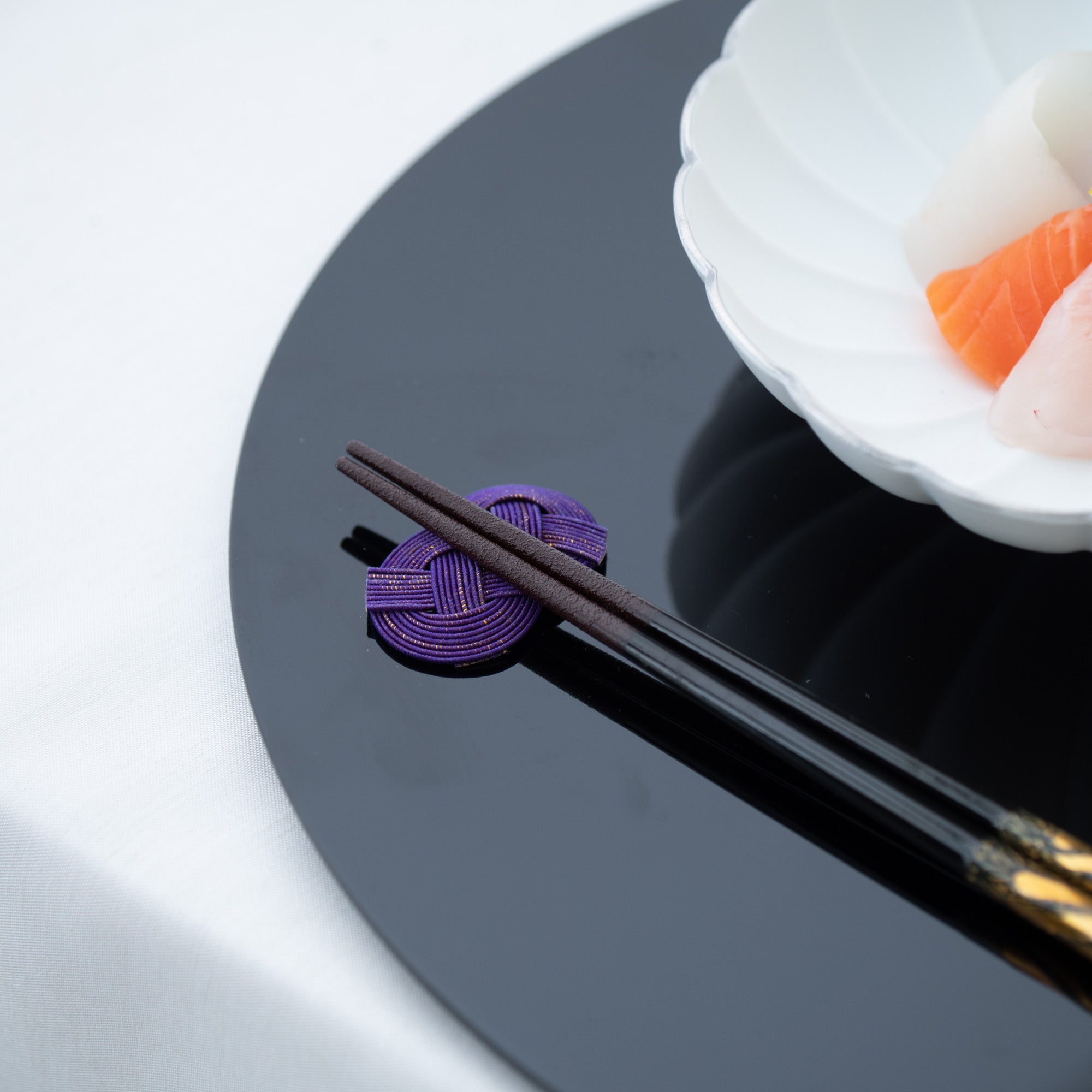 Musubi Kiln Awaji Knot Kaga Mizuhiki Chopstick Rest