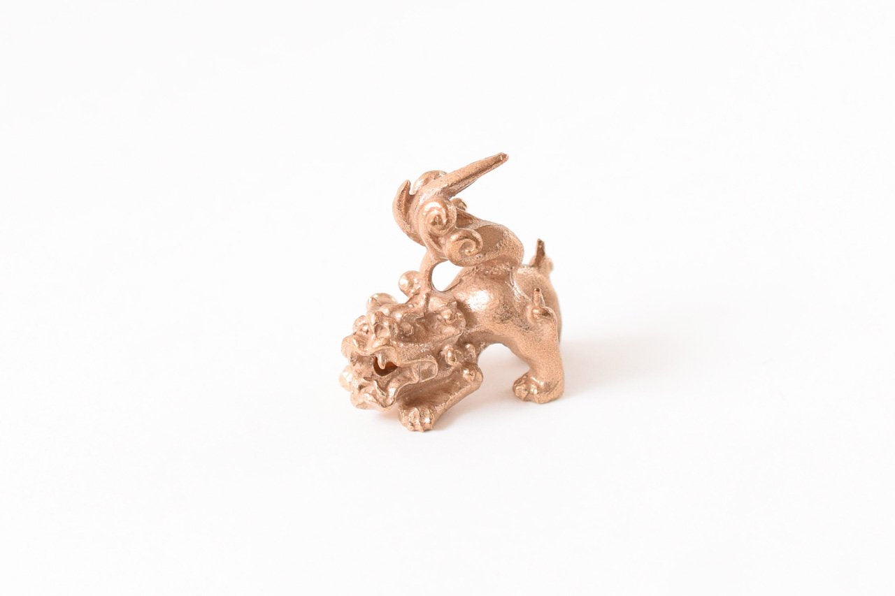 Juttoku Lion Guardian Incense Holder