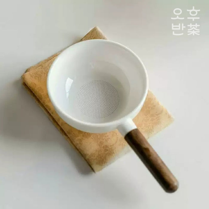 KOHGANE Korean Strainer Ceramic - Tea Ritual Object