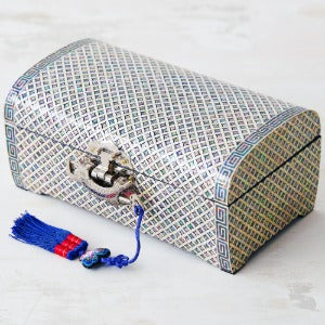 Najeon Mother-of-Pearl Keepsake Box (IV) - view 3