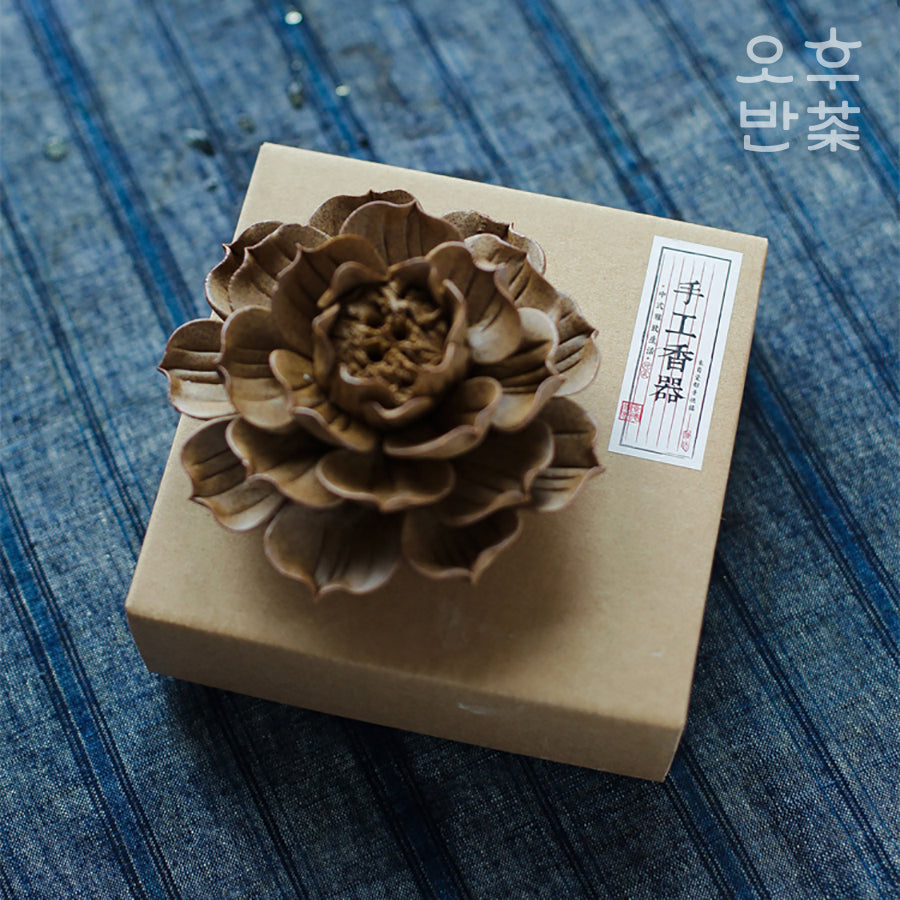 KOHGANE Korean Ceramic Lotus Holder Stand - Tea Ritual Object - view 3