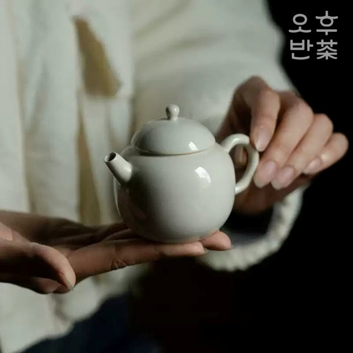 KOHGANE Korean Teapot - Tea Ritual Object