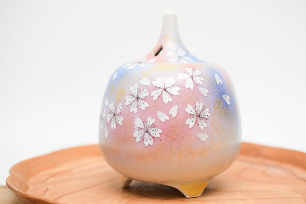 Juttoku Kutani Incense Burner 12cm - Dancing Flowers - view 4
