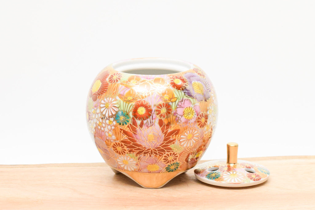 Juttoku Kutani Incense Burner 9cm - Gold Flower Pattern - view 3