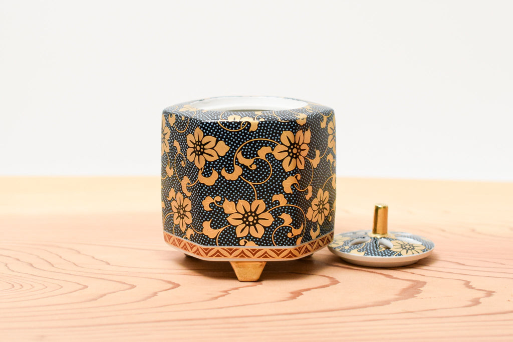 Juttoku Kutani Incense Burner 9cm - Blue Dot Clematis - view 2