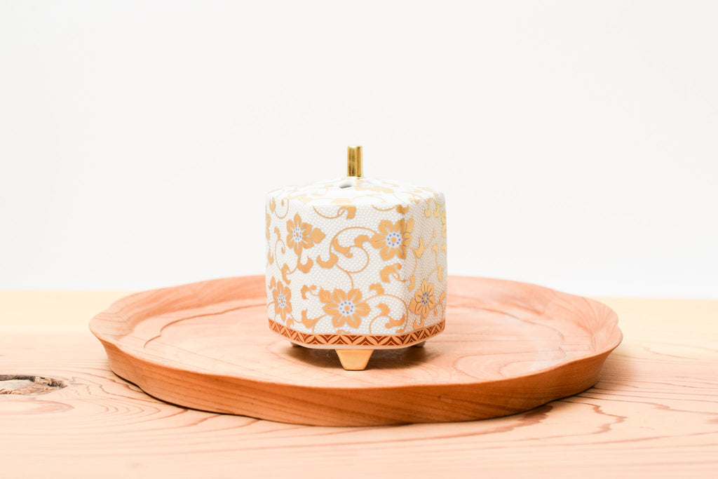 Juttoku Kutani Incense Burner 9cm - White Dot Clematis - view 3