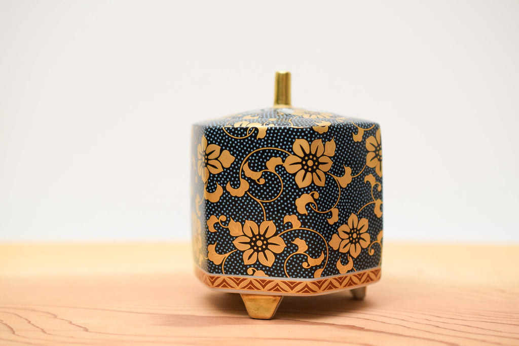 Juttoku Kutani Incense Burner 9cm - Blue Dot Clematis - view 7