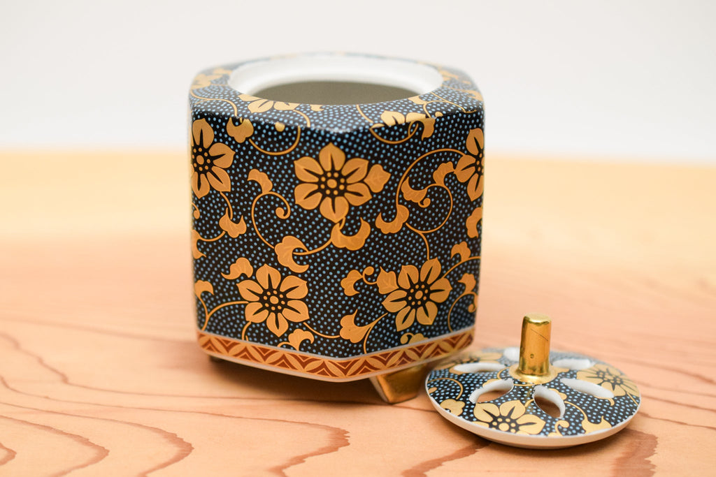 Juttoku Kutani Incense Burner 9cm - Blue Dot Clematis - view 4