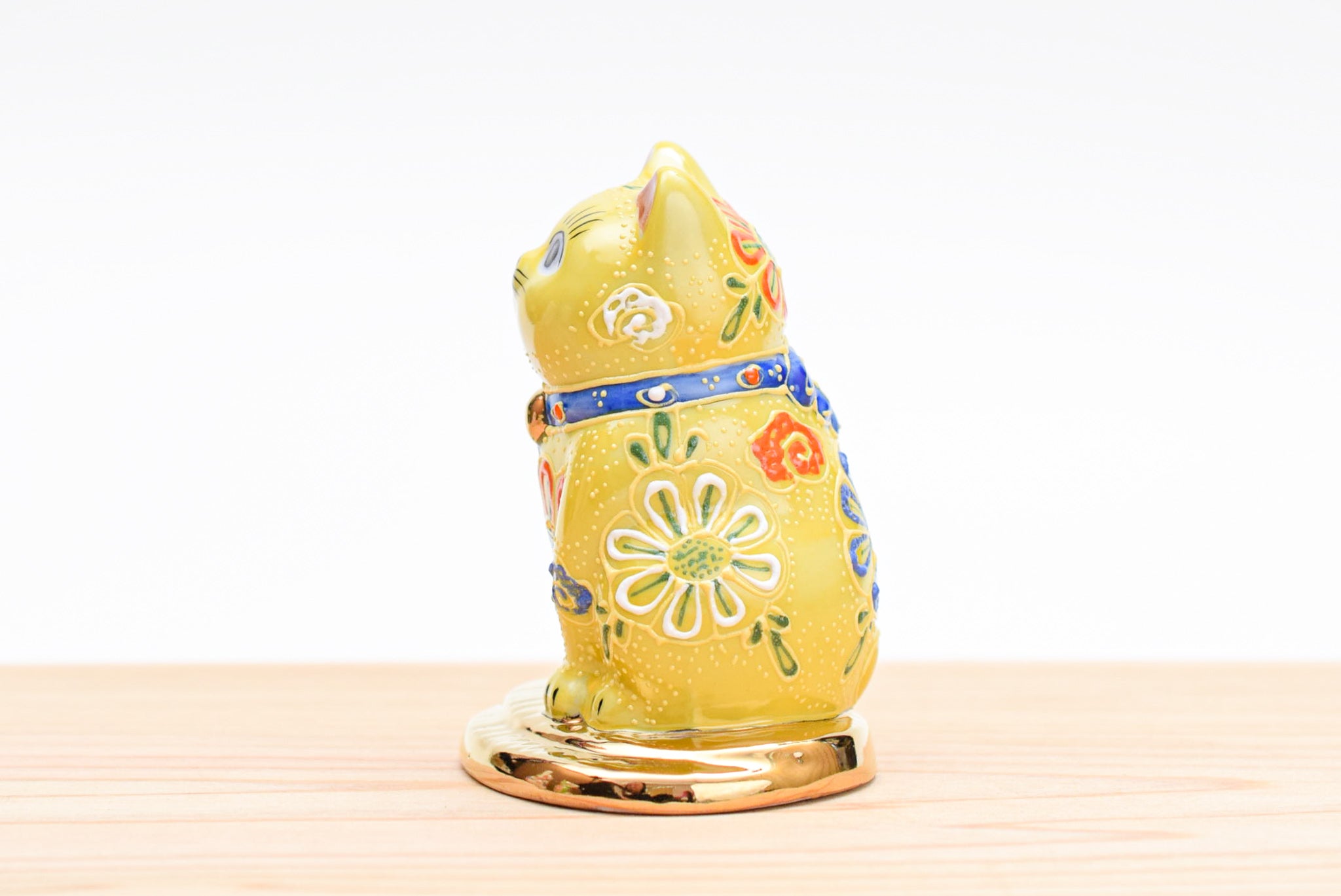 Juttoku Kutani Lucky Cat on Gold Coin - Yellow Glaze - view 2