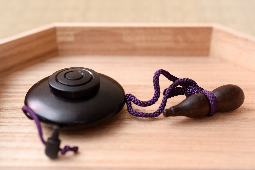Juttoku Ebony Powder Incense Container - Large - view 5