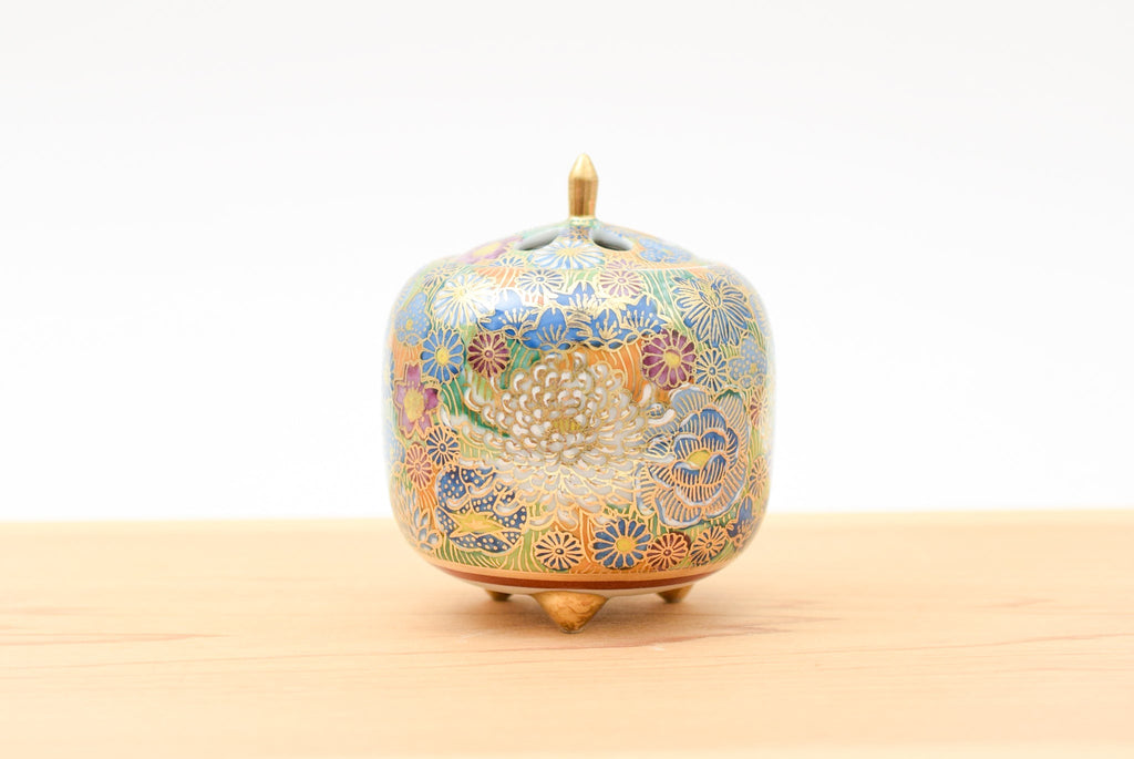 Juttoku Kutani Incense Burner 10.5cm - Gold Flower Pattern - view 3