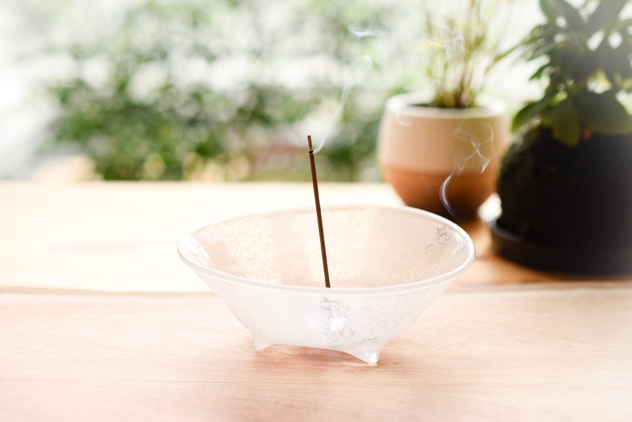 Juttoku Glass Incense Holder with Plate - Snow Pattern - view 3