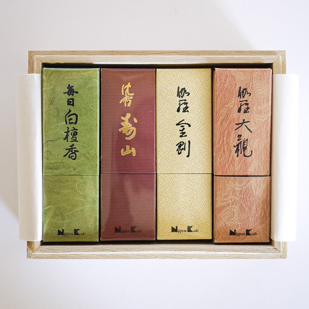 Nippon Kodo Premium Short Stick Gift Set