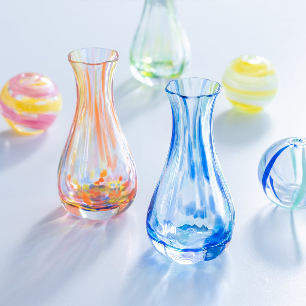 Musubi Kiln Blooming Light Flower Vase