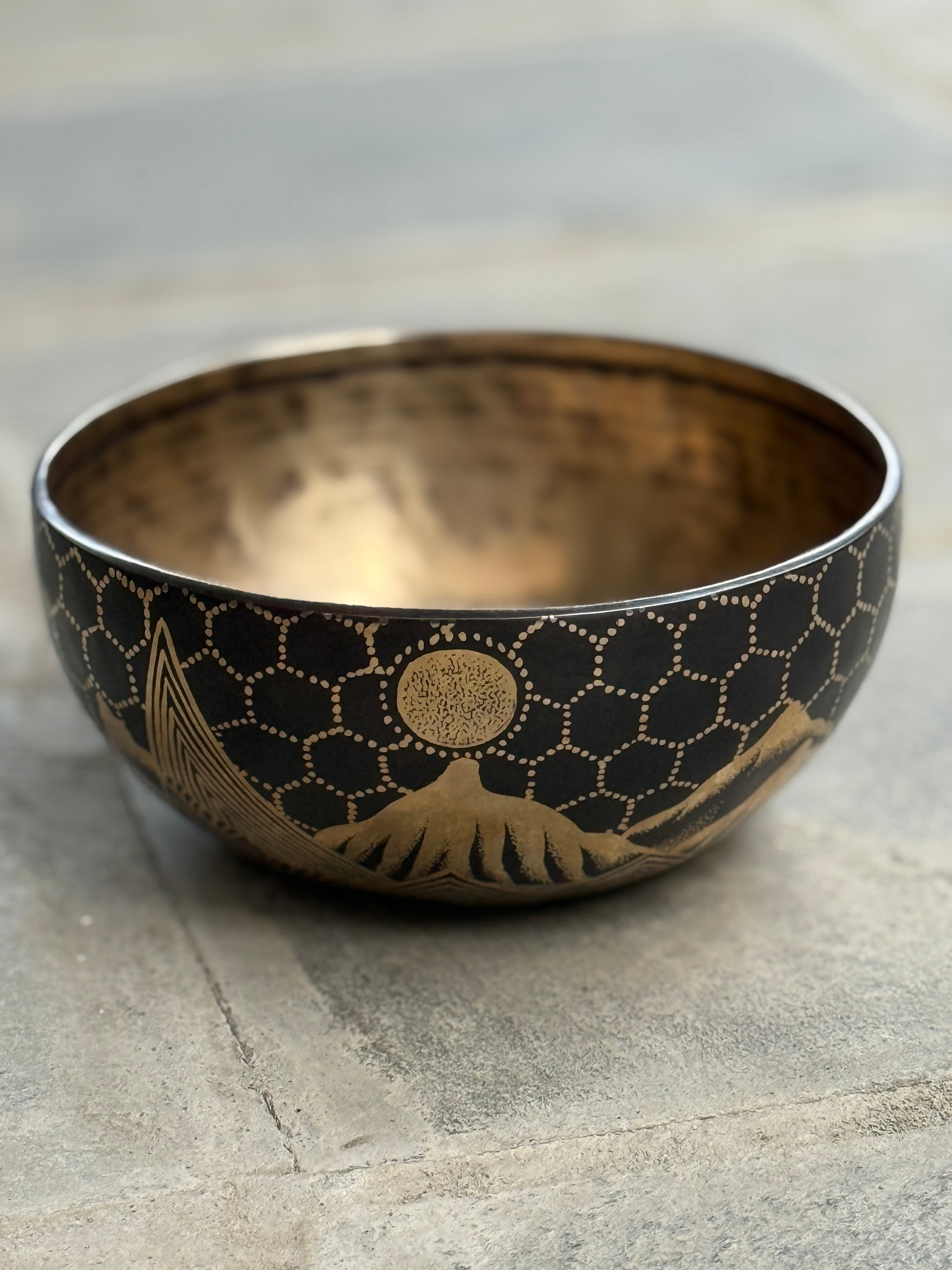 The Summit Bowl: 9 Inch Diameter Masterpiece Bowl - view 8