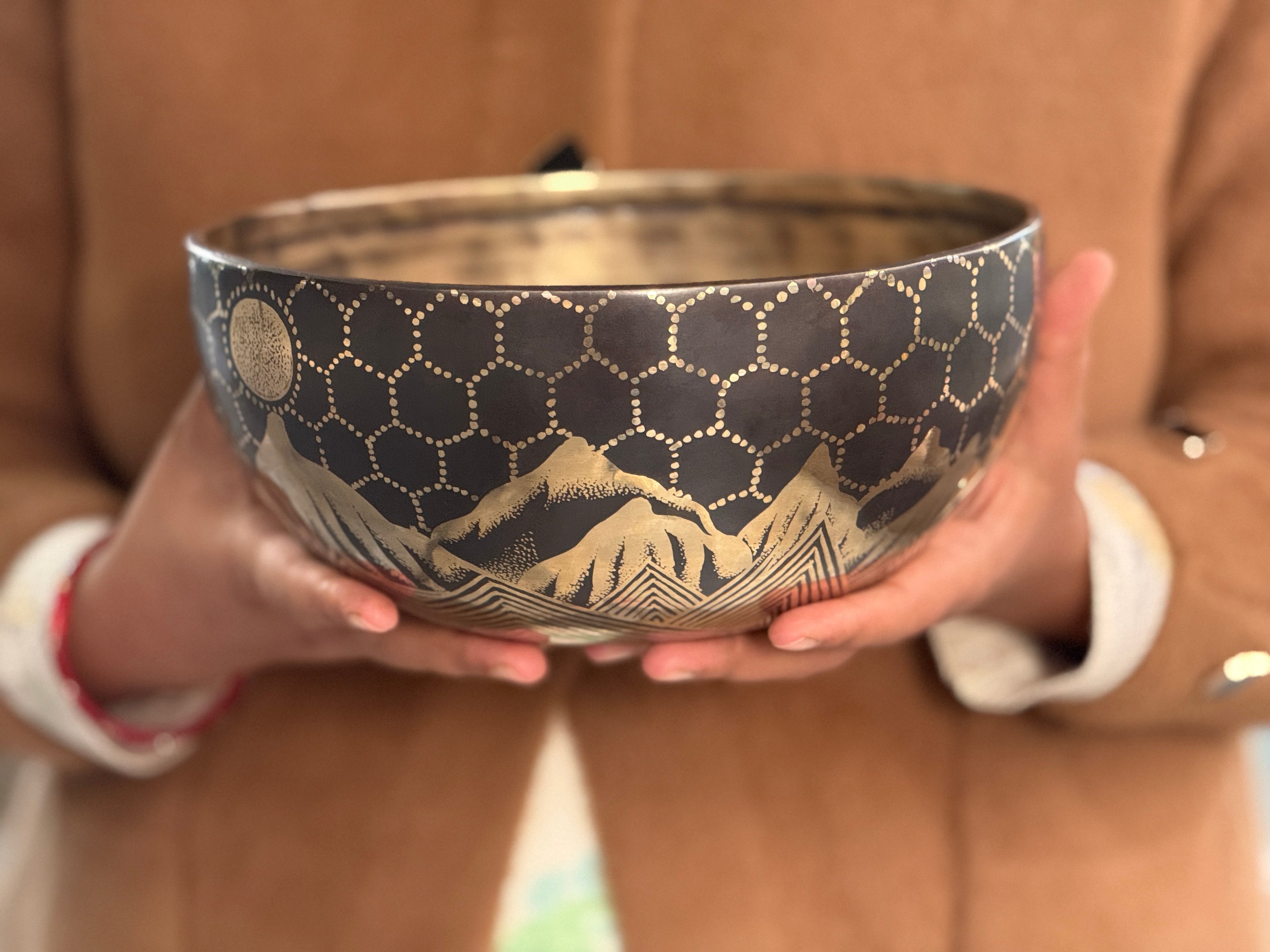 The Summit Bowl: 9 Inch Diameter Masterpiece Bowl - view 4