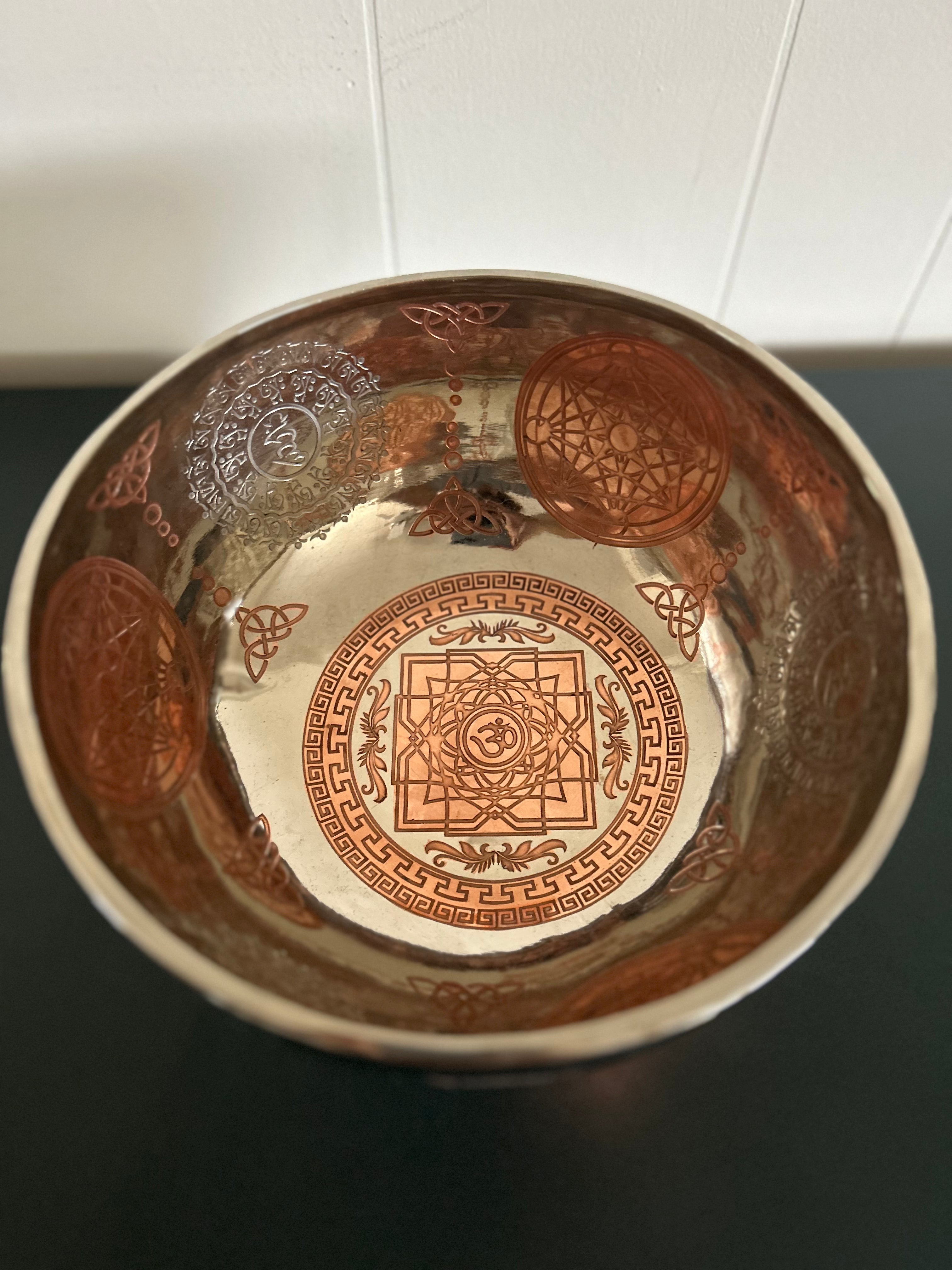 The Crown Jewel Bowl: 10.25 inch | Handmade Etched Bronze Singing Bowl - view 2