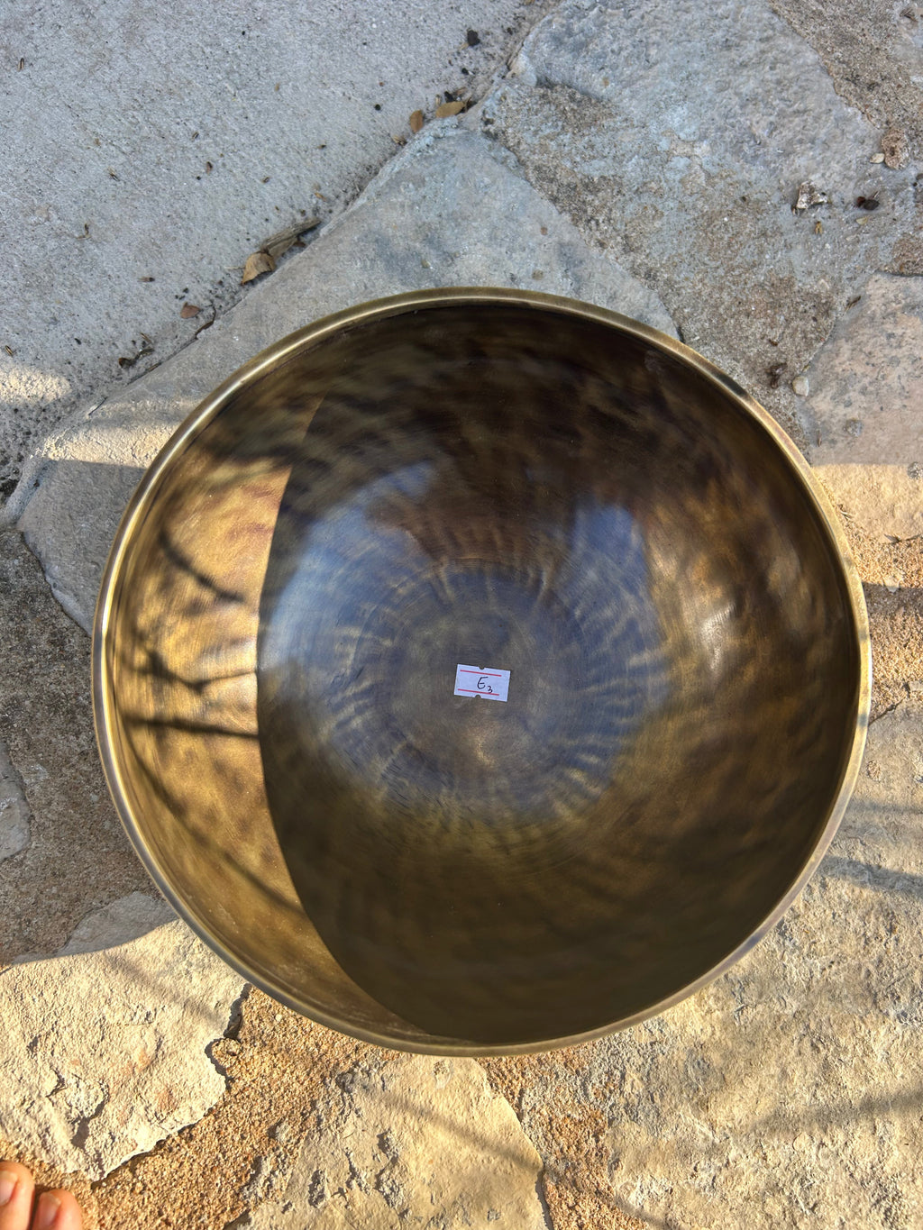 The Ohm Store E Note 3rd Octave - Legacy Collection Handmade Bronze Makers Mark Singing Bowl - view 3