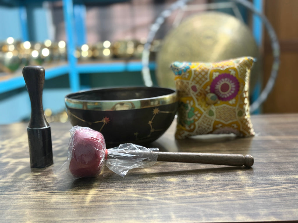 The Leo Singing Bowl - 9 inch Large | Handmade In Nepal - view 4