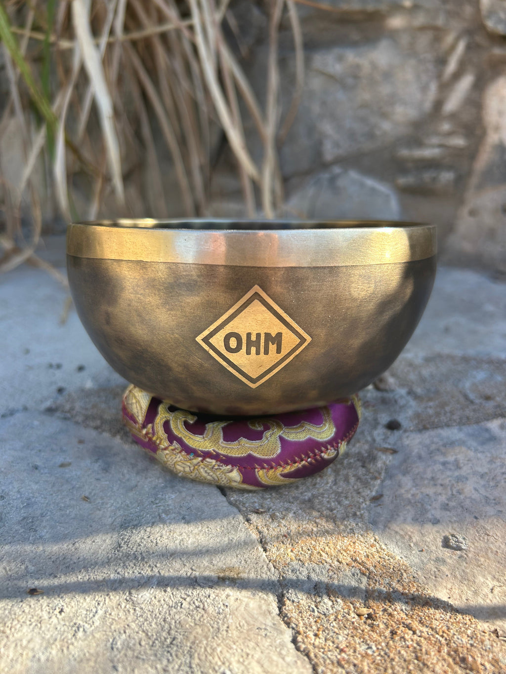 The Ohm Store E Note 4th Octave - Legacy Collection Handmade Bronze Makers Mark Singing Bowl - view 5