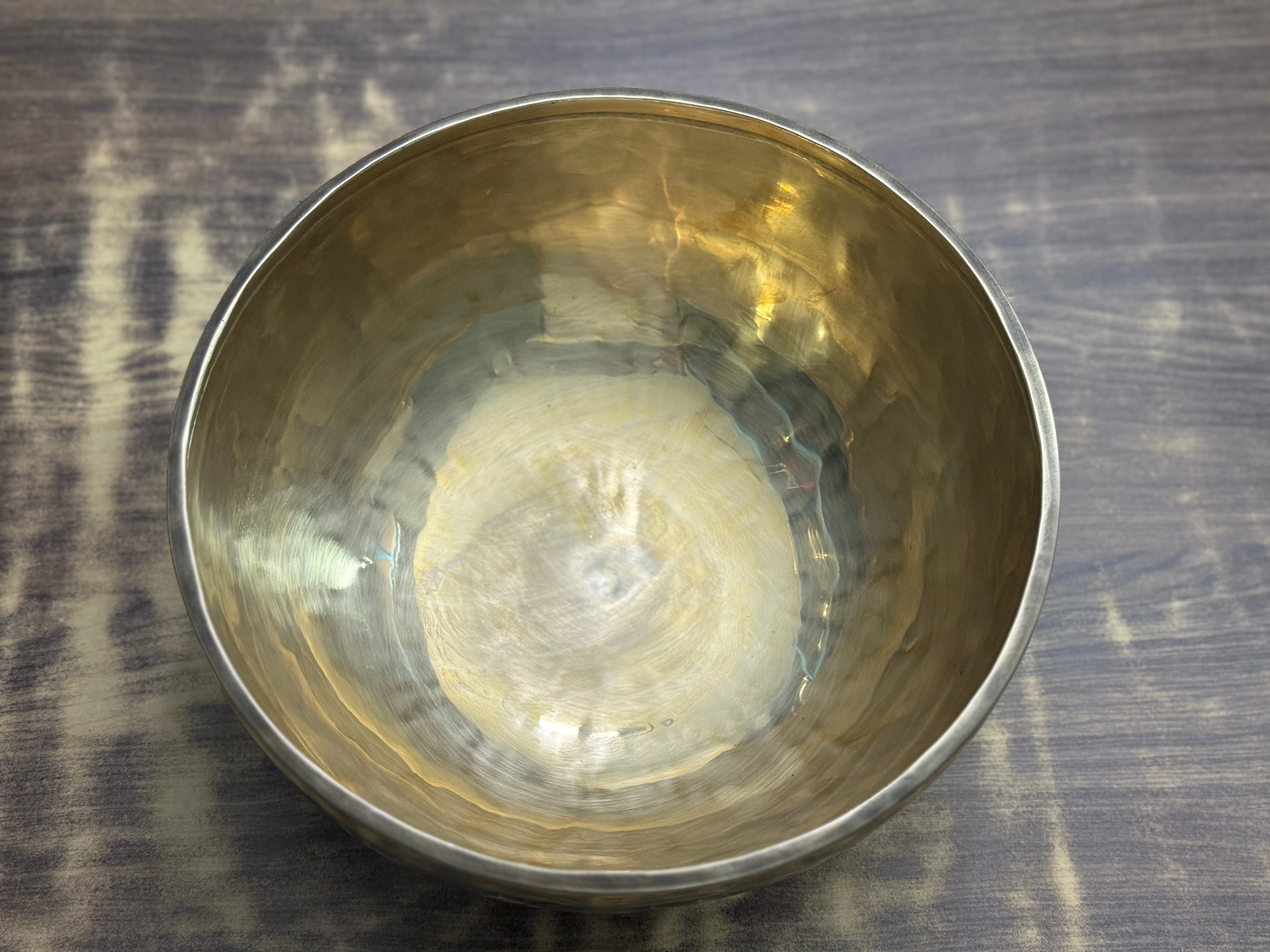 The Hummingbird's Garden. 8.5 Inch Hand-Painted Singing Bowl. Limited Edition Run - view 5
